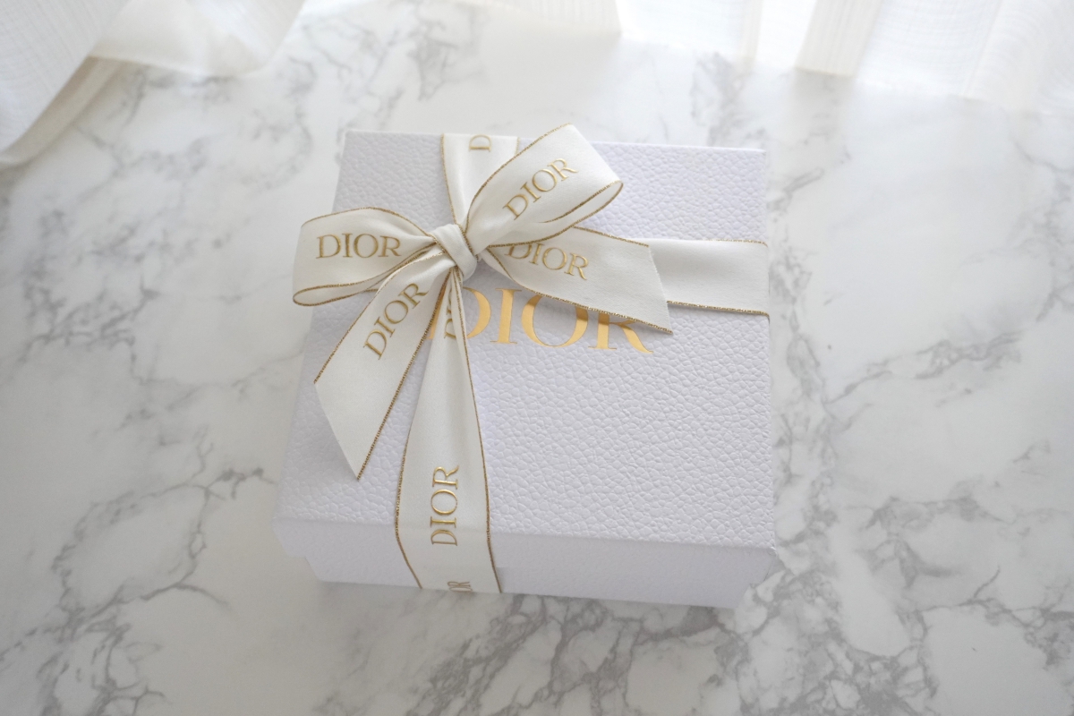 Dior ギフトボックス、コスメ 数量限定＞ディオールが贈る特別なコフレが登場。心踊るホリデー